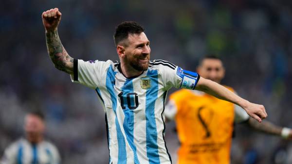 மெஸ்ஸியின் சர்ப்ரைஸ் 