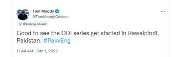 டாம் மூடி கிண்டல் 