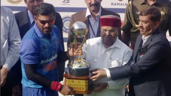  இந்தியா சாம்பியன்