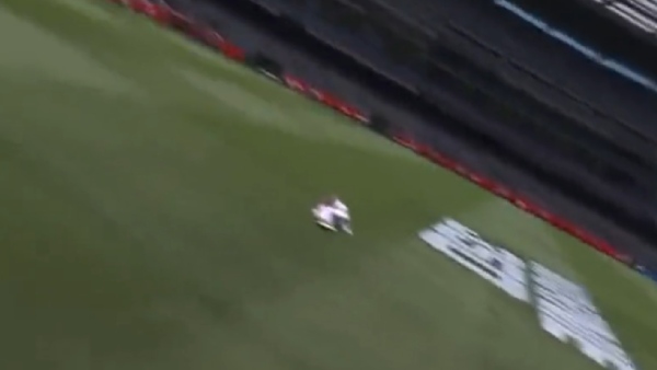 தடையாக மாறுகிறது 