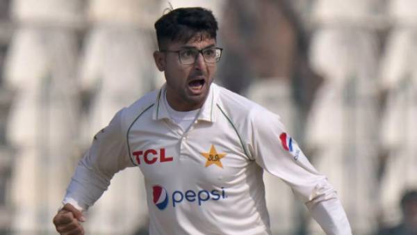 அப்ராருக்கு வாழ்த்து 