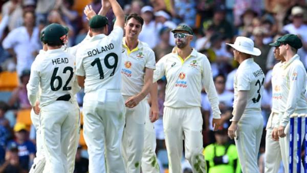 வாய் பேசி இருப்பார்கள் 