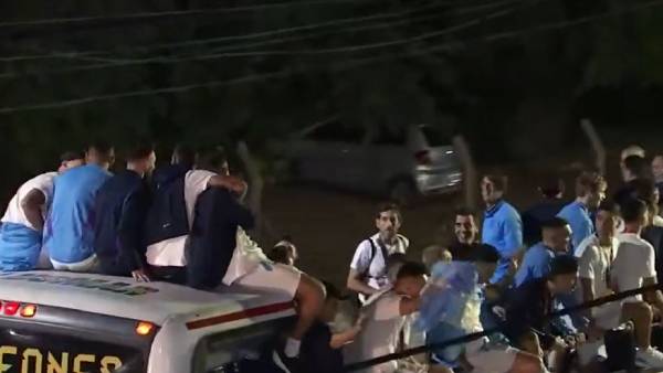 திறந்தவெளி பேருந்து 