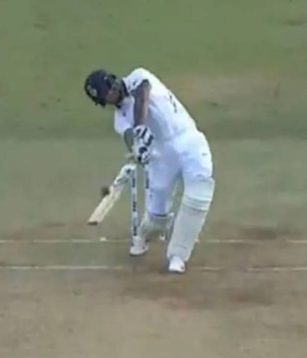  உமேஷ் யாதவின் அதிரடி 