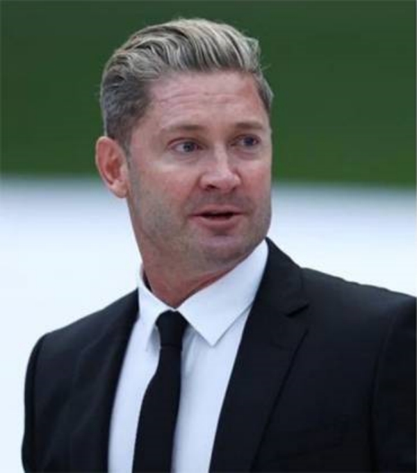 மனைவியுடன் மோதல்