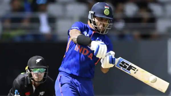 மாற்றிக் கொள்வோம் 