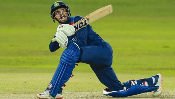 3வது வீரர் காயம் 