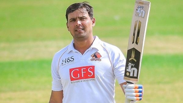 24 சதங்கள் 