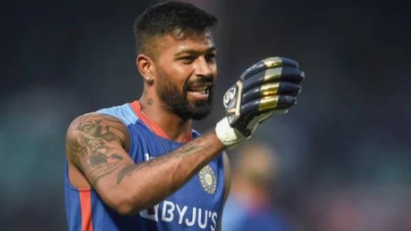 ஹர்திக் பதில் 