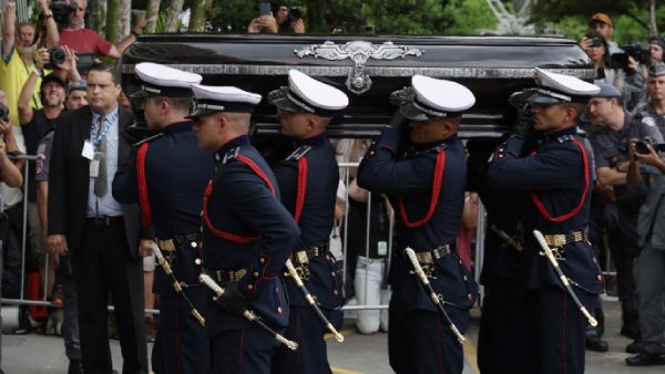 இறுதி ஊர்வலம் 