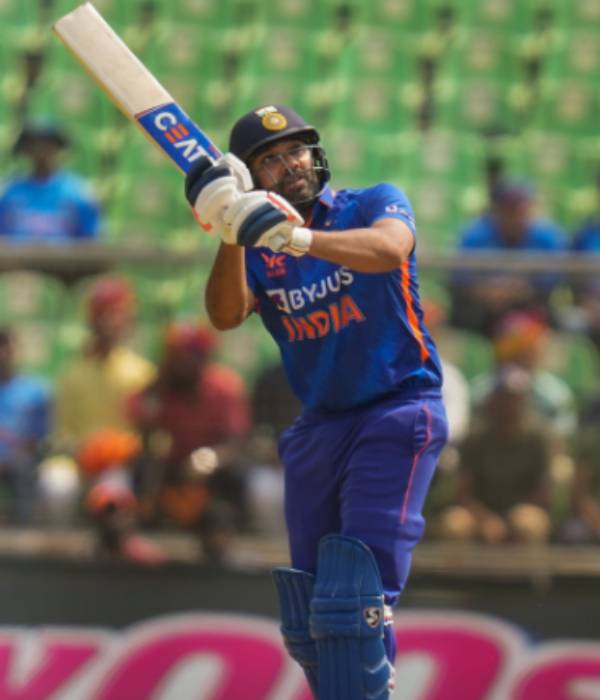 அதிரடி ஆட்டம் 