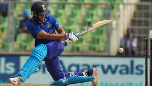 2வது சதம் 