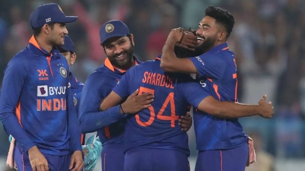 ஆட்ட நாயகன் விருது 