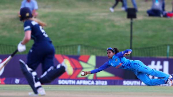  அபார கேட்ச்