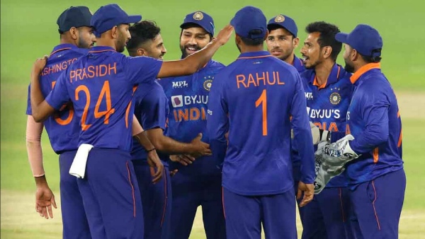 அணி மாற்றங்கள் அணி மாற்றங்கள்