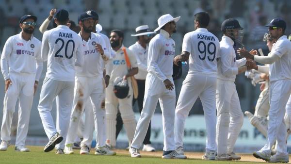  இந்தியா சரிவு 