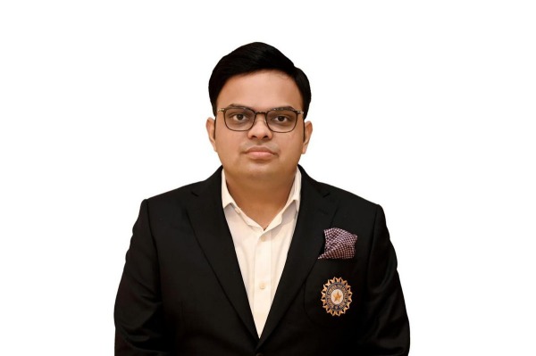 கடும் வாக்குவாதம் கடும் வாக்குவாதம்