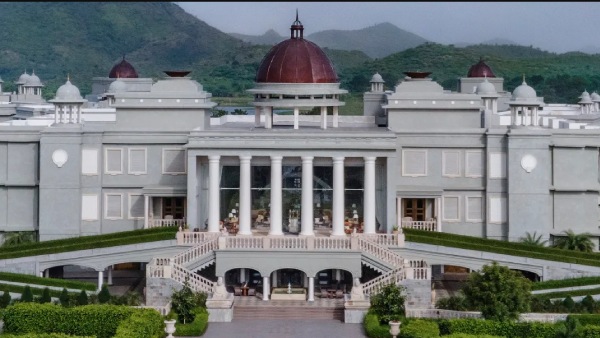 அரண்மனை 