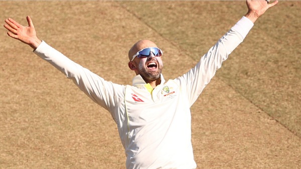 4 விக்கெட்டுகள் 