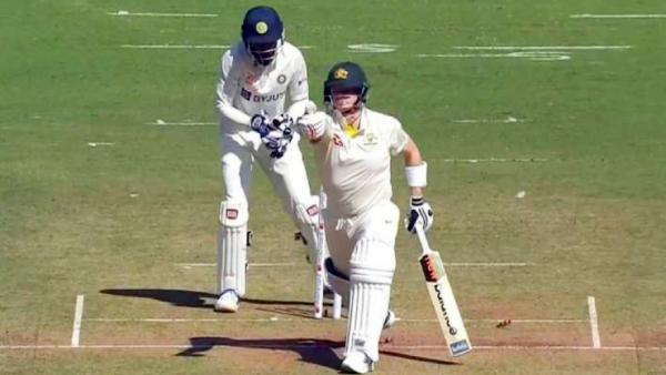 முட்டாள்தனமானது 