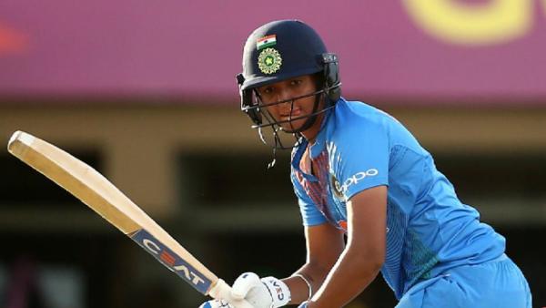 ஆஸ்திரேலிய இன்னிங்ஸ் 