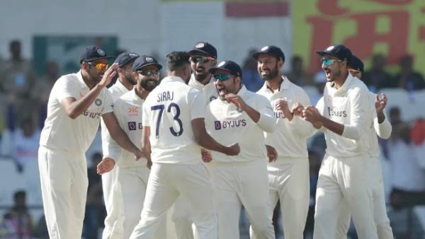  முதல் இன்னிங்ஸ் 