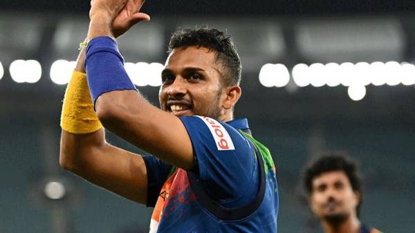 மாற்று வீரர் யார்? 