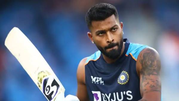 தொடர் நாயகன் விருது 