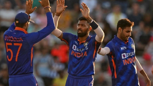 பிளேயிங் லெவன் 