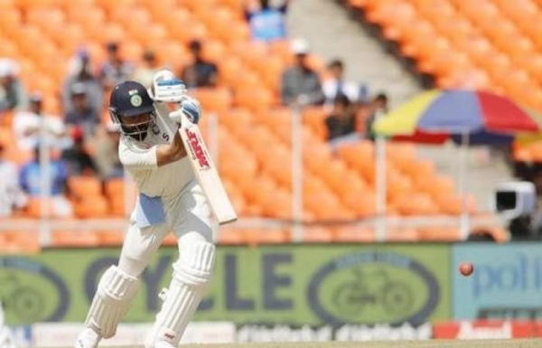 கோலி சதம்