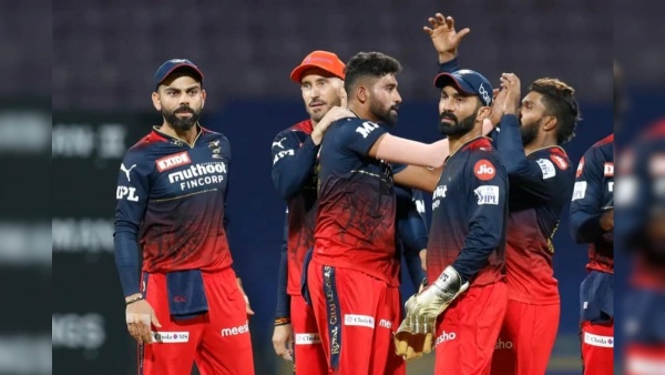 பெங்களூரு அணி பெங்களூரு அணி