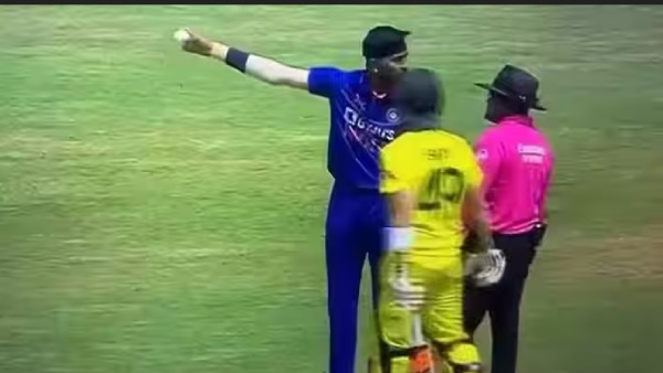 ரியாக்‌ஷன் 