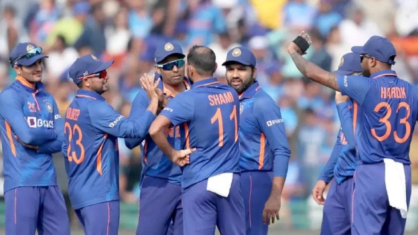 Rohit sharma lucky at the toss in chennai odi vs australia 