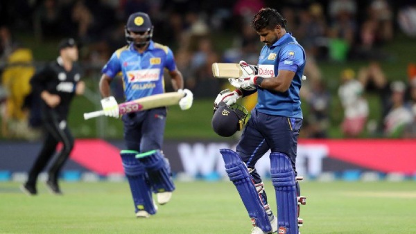 76 ரன்களுக்கு ஆல்அவுட் 