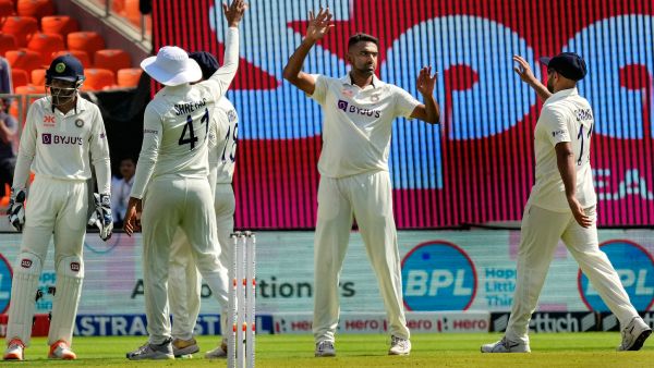 அஸ்வின் 690 