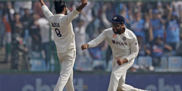 என்ன காரணம் 