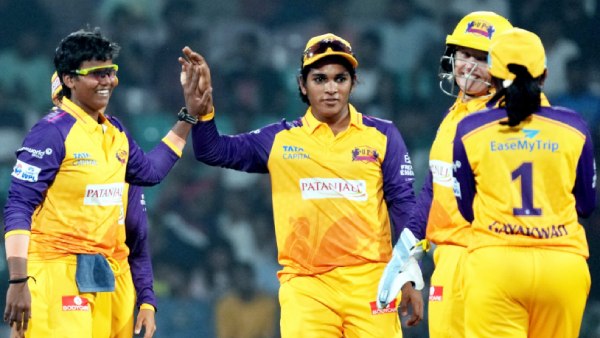 அதிரடி ஆட்டம் 