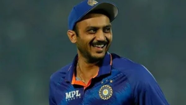  அக்சர் பட்டேல் 