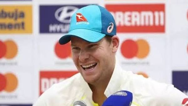 ஏலத்தில் வாங்கப்படாத ஸ்டீவ் ஸ்மித் ஏலத்தில் வாங்கப்படாத ஸ்டீவ் ஸ்மித்