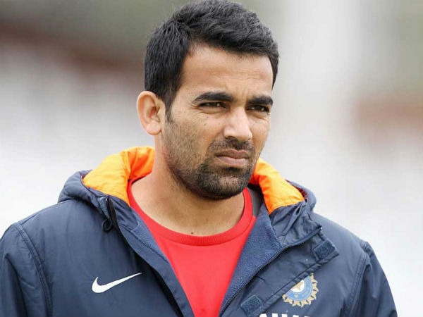 ஜாகீர் விளாசல்