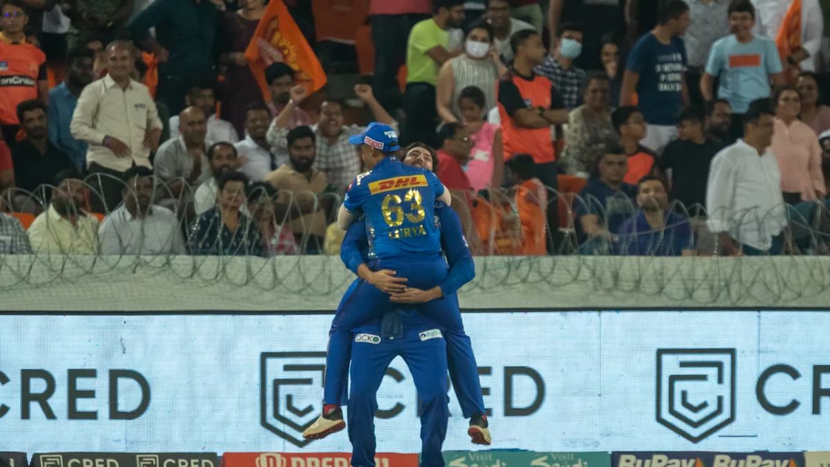 IPL 2023: Mumbai Indians won by 14 runs against Hyderabad 