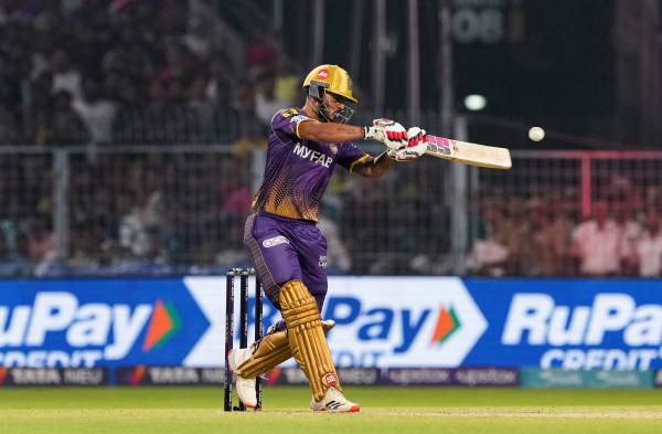 KKR Captain Nitish rana hits 28 runs in umran malik over 