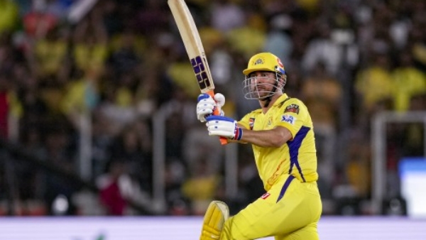 IPL - MS Dhoni batting record in chennai chepauk for csk 