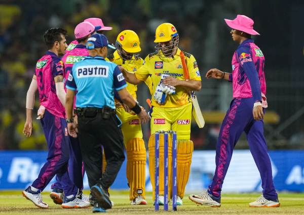 IPL - MS Dhoni reveals the mistake by batsman in close loss vs rajasthan 