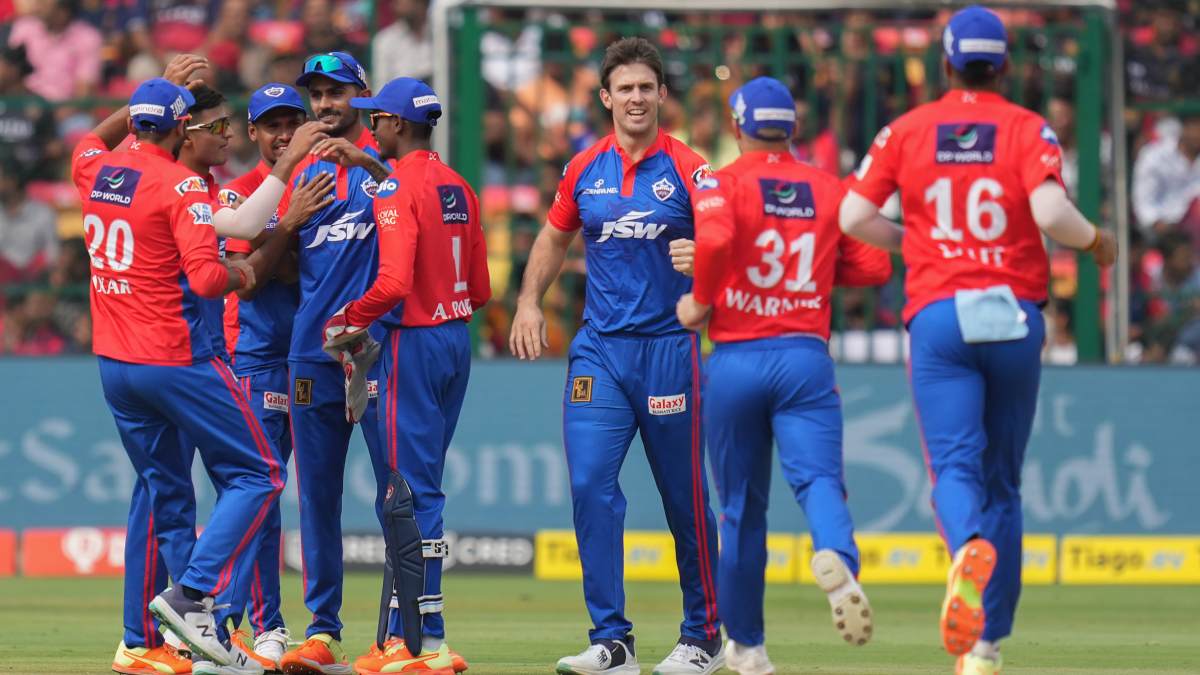 Delhi capitals team kits worth of rs 10 lakhs is missing in transit Delhi capitals team kits worth of rs 10 lakhs is missing in transit