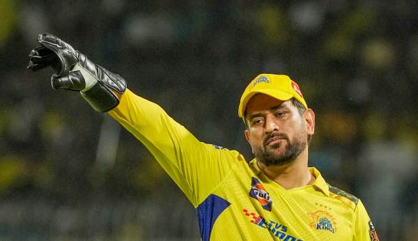 Kolkata Fans are trying to give me a farewell says CSK Captain MS Dhoni at Eden Gardens Stadium 