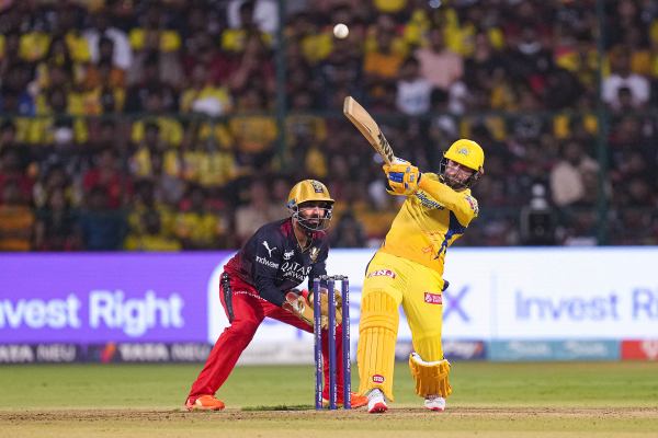 IPL 2023: CSk set a target of 227 Rund to Win for RCB in Chinnaswamy Stadium 
