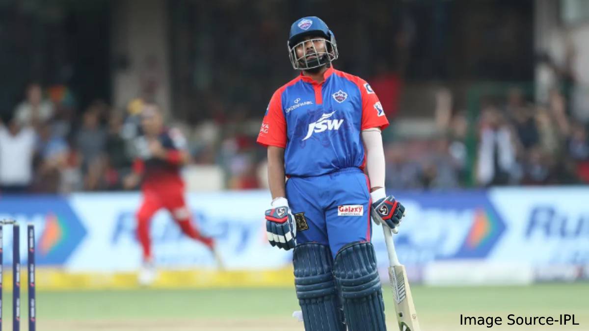 IPL 2023: RCB back on track after Delhi top order batsmens got out before the Powerplay 