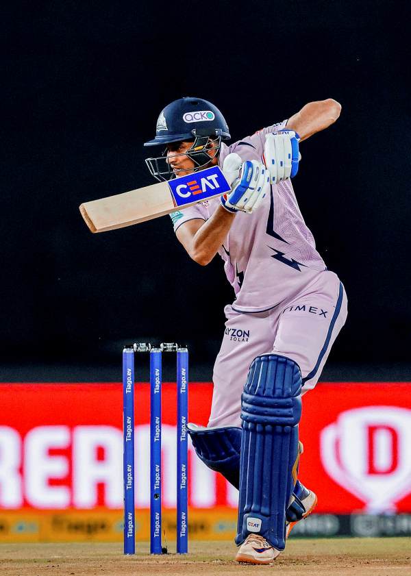 Gujarat Titans set a target of 189 Runs for Hyderabad to Win in IPL 2023 