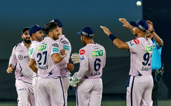 Gujarat Titans won by 34 Runs against Hyderabad and Qualified for Playoffs in IPL 2023 